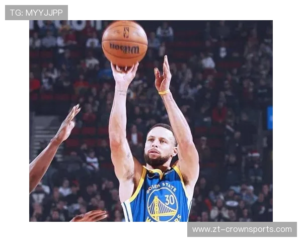 库里利用挡拆拉开空间提升三分效率 打破对位防守束缚